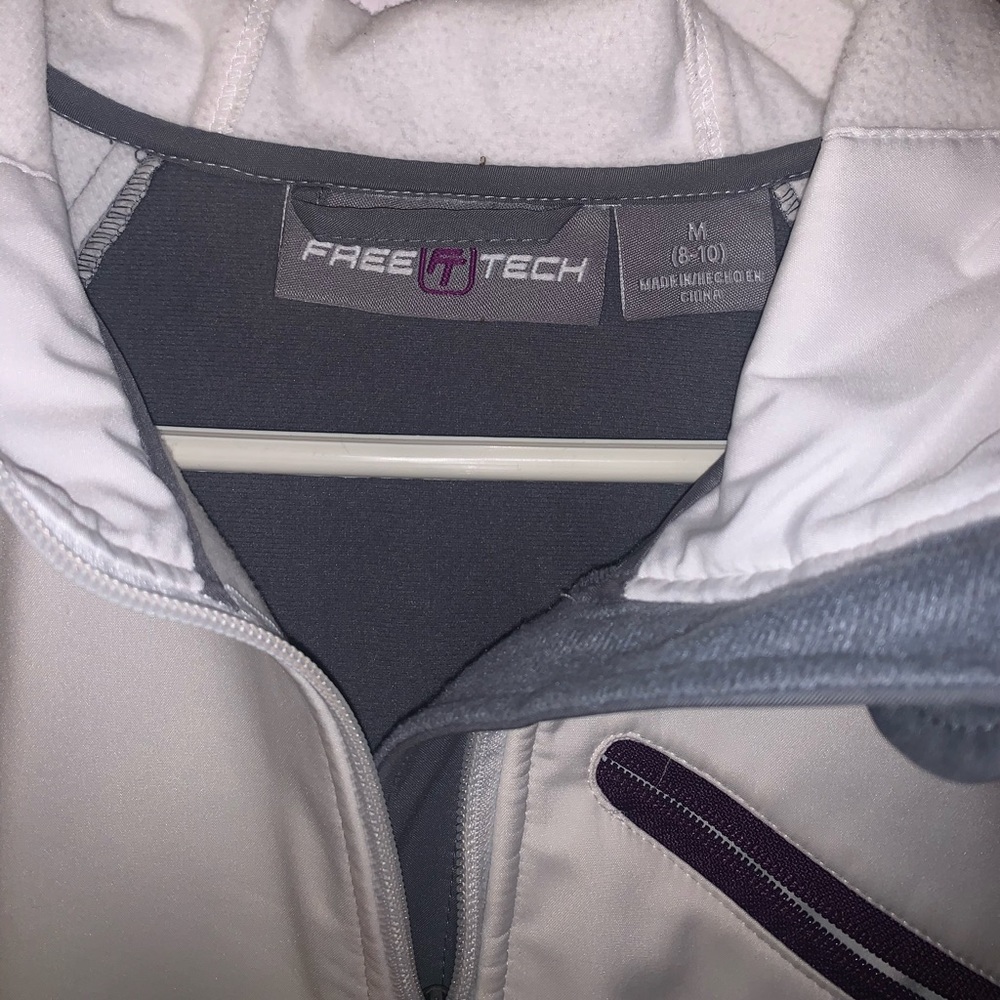 Free Tech Jacket - Picture 2 of 4